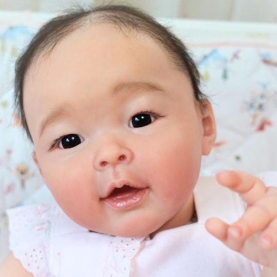 リボーンドール 珍しい日本人の赤ちゃん