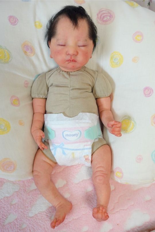 リボーンドールMaeum Reborn Baby Doll Kit By Irina Kondrashova